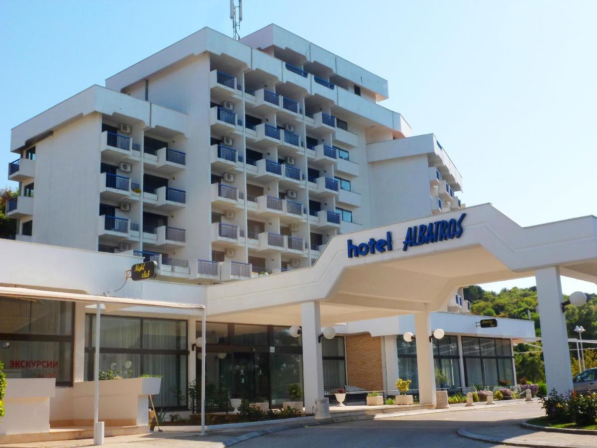 Corpus B - Hotel Albatros อุลซิน ภายนอก รูปภาพ